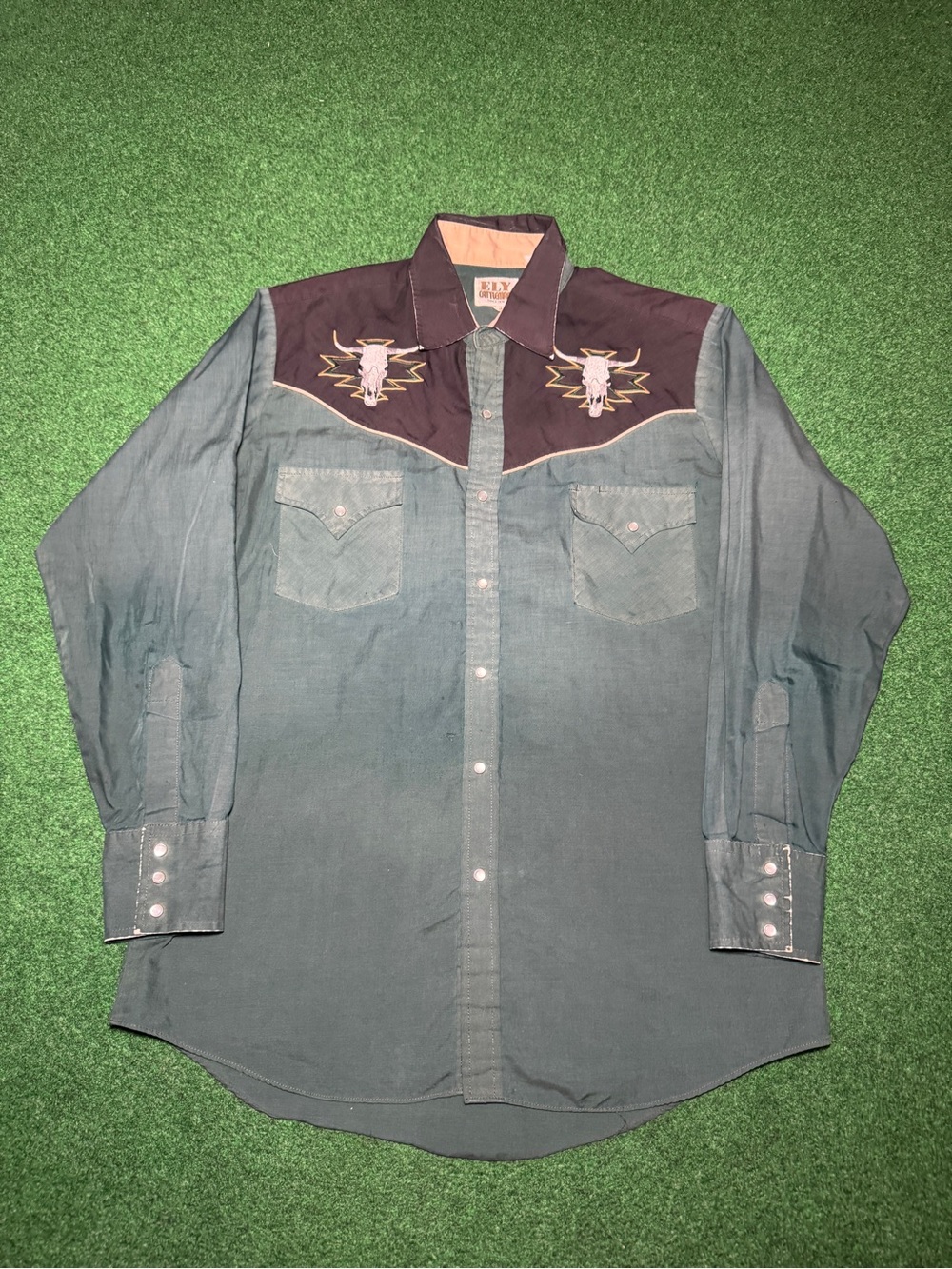 Ely Cattleman Pearl Snap Vintage Shirt Medium Steer Skull Western Cowboy 90s